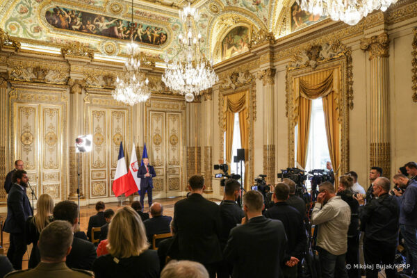 002_Prezydent_Karol_Nawrocki_wizyta_Francja_wypowiedz_media_20250916_MWB12715