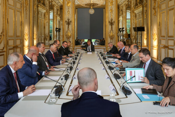 004_Prezydent_Karol_Nawrocki_wizyta_Francja_spotkanie_Emmanuel_Macron_20250916_MWB11864